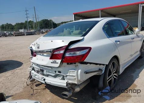 2017 Honda Accord Touring V6 из США, поврежденный, VIN 1HGCR3F93HA035701